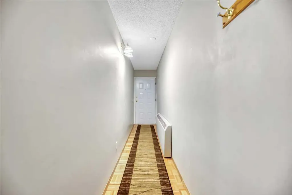 1814 18 Street SW Calgary AB T2T 4T1