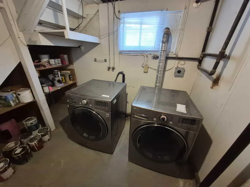4931 54 Avenue Taber AB T1G 1H5