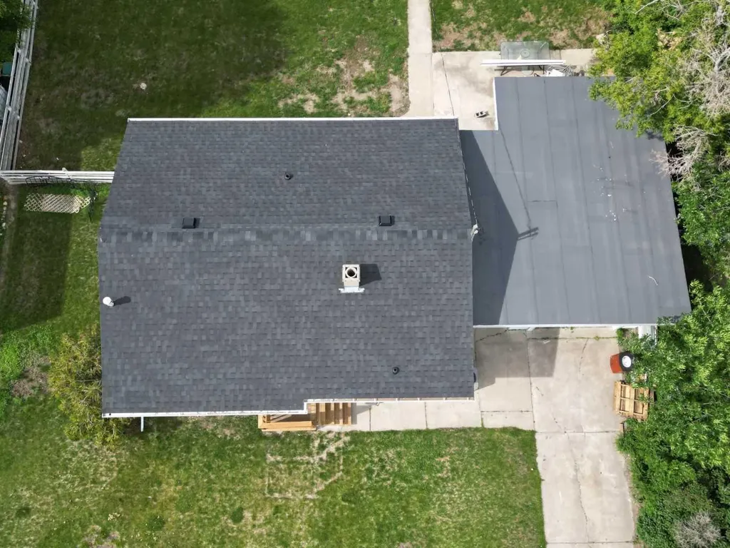 4931 54 Avenue Taber AB T1G 1H5