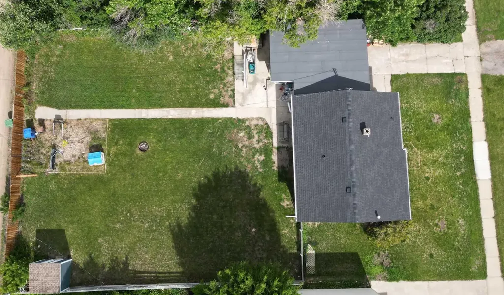 4931 54 Avenue Taber AB T1G 1H5