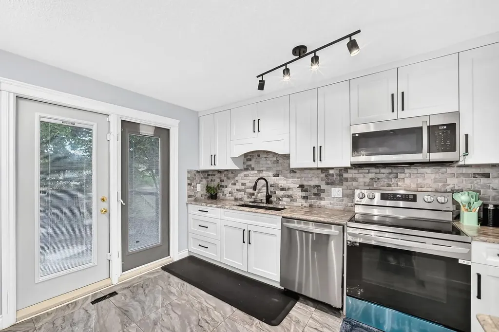 95 Templeson Way NE Calgary AB T1Y 5R1