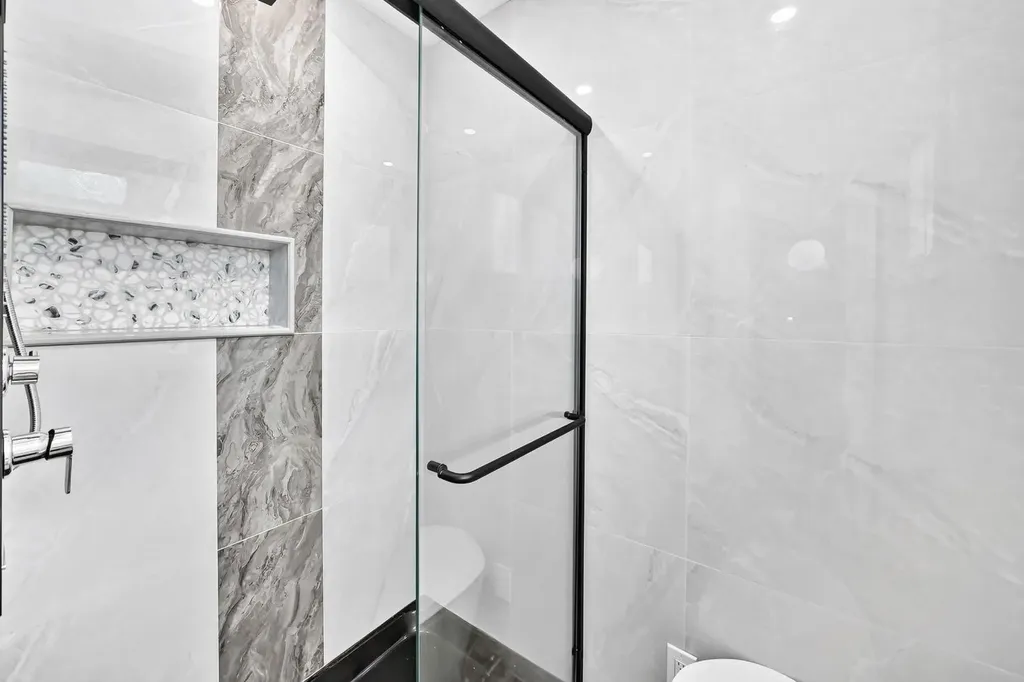95 Templeson Way NE Calgary AB T1Y 5R1