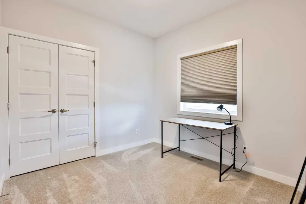761 Atlantic Cove W Lethbridge AB T1J5S9