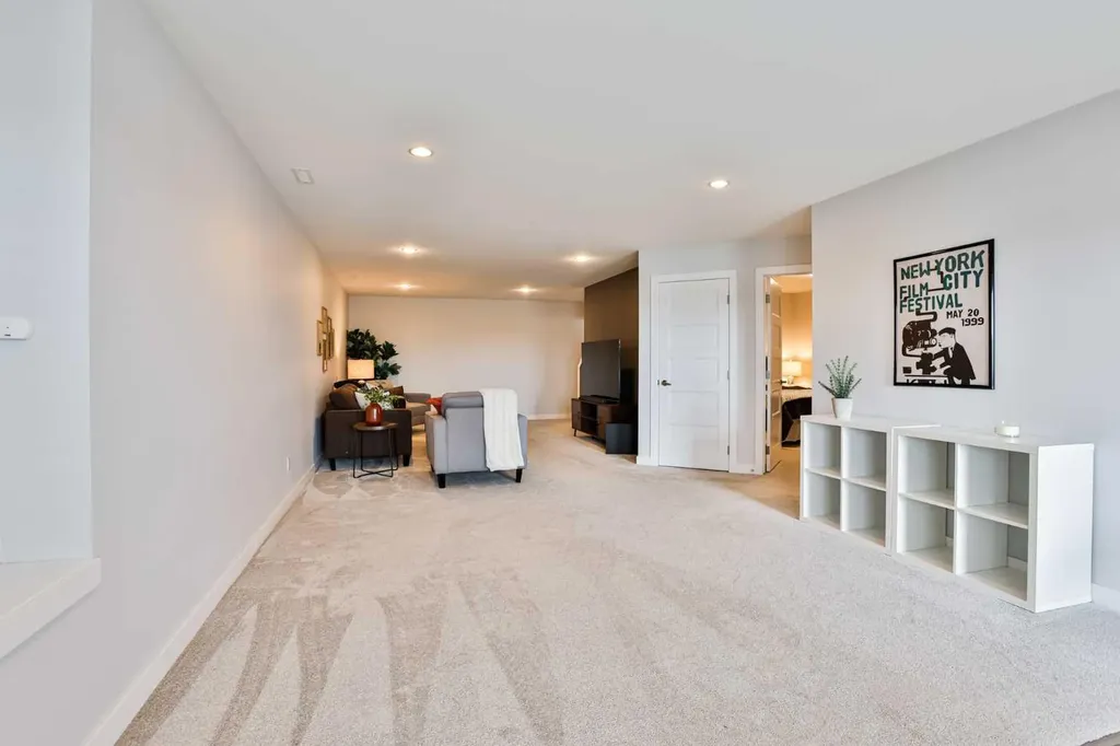 761 Atlantic Cove W Lethbridge AB T1J5S9