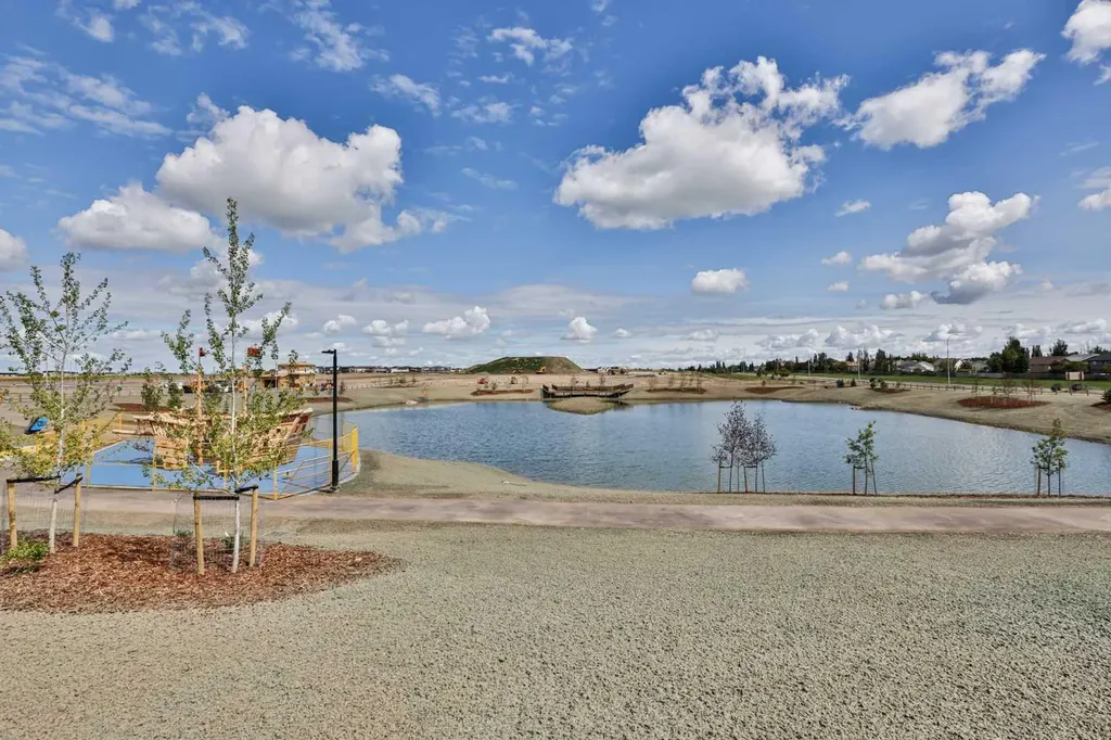 761 Atlantic Cove W Lethbridge AB T1J5S9