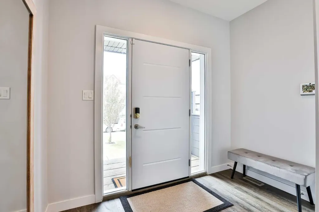 761 Atlantic Cove W Lethbridge AB T1J5S9
