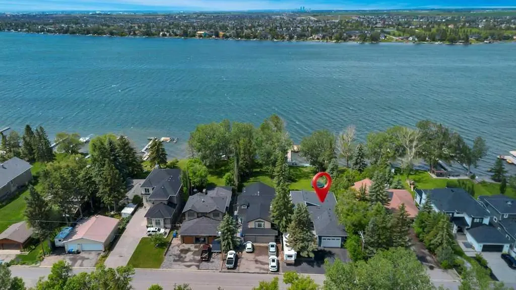 601 East Chestermere Drive Chestermere AB T1X 1A4