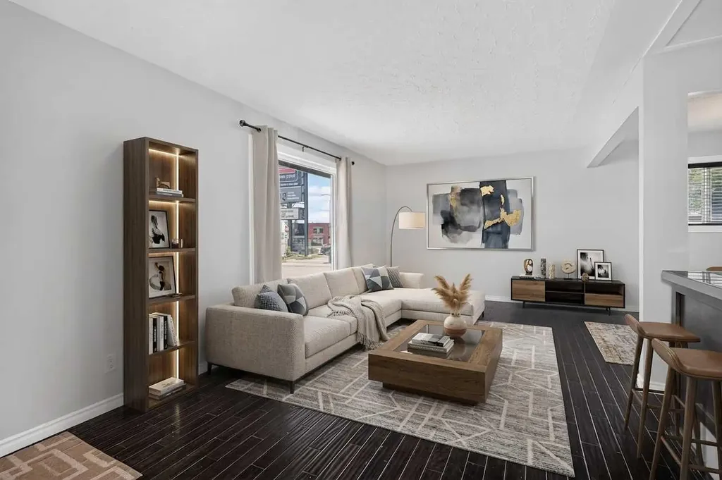 4703 Waverley Drive SW Calgary AB T3C2P5