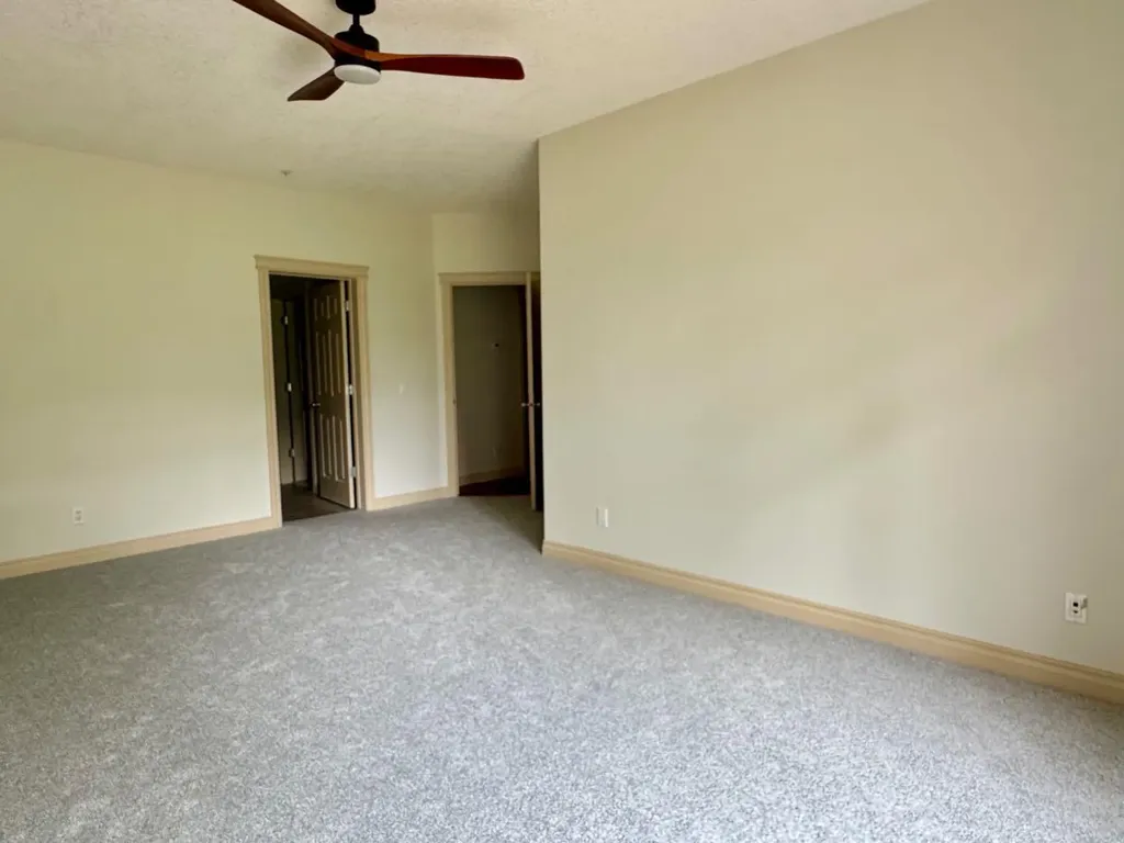 24 Hemlock Crescent SW Calgary AB T3C 2Z1
