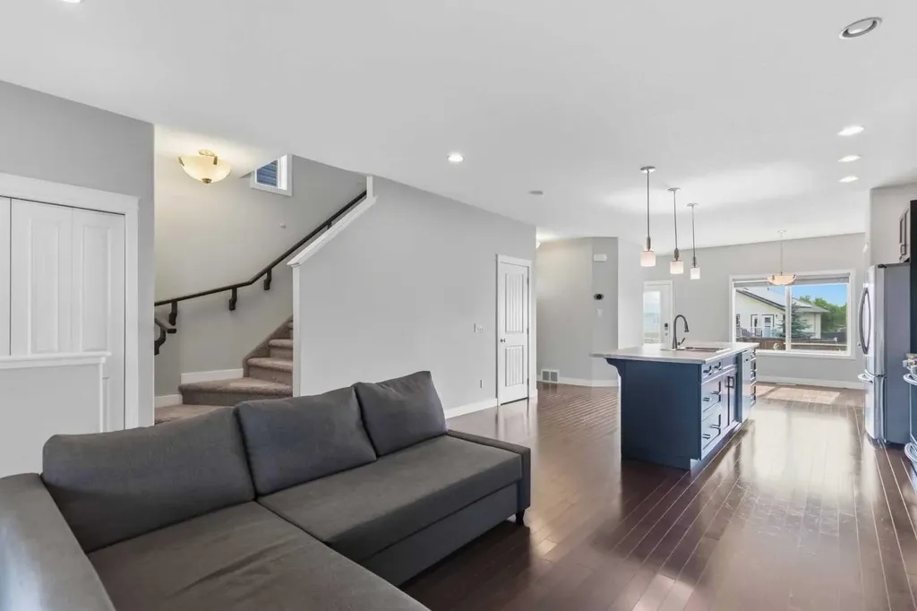 445 Heritage Drive Fort Mcmurray AB T9L 1S4