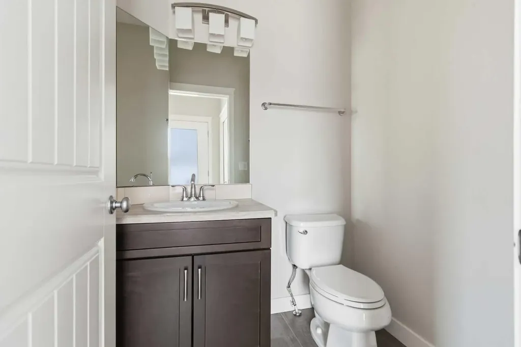 445 Heritage Drive Fort Mcmurray AB T9L 1S4