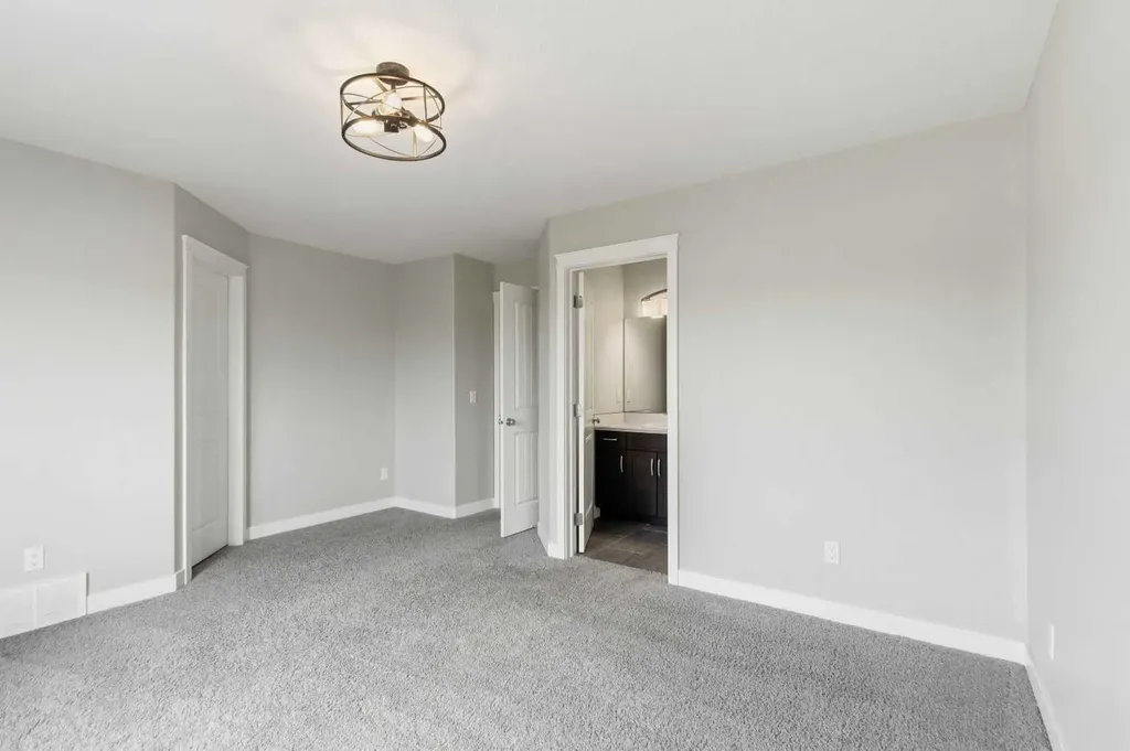 445 Heritage Drive Fort Mcmurray AB T9L 1S4