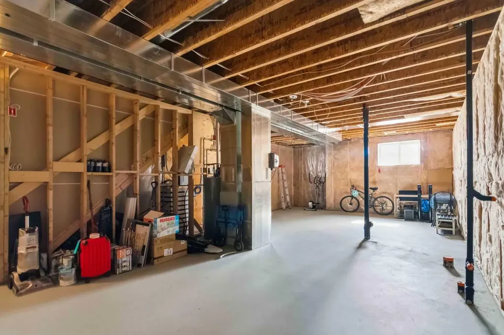 445 Heritage Drive Fort Mcmurray AB T9L 1S4