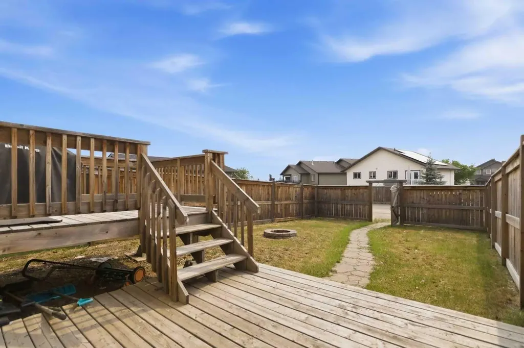 445 Heritage Drive Fort Mcmurray AB T9L 1S4