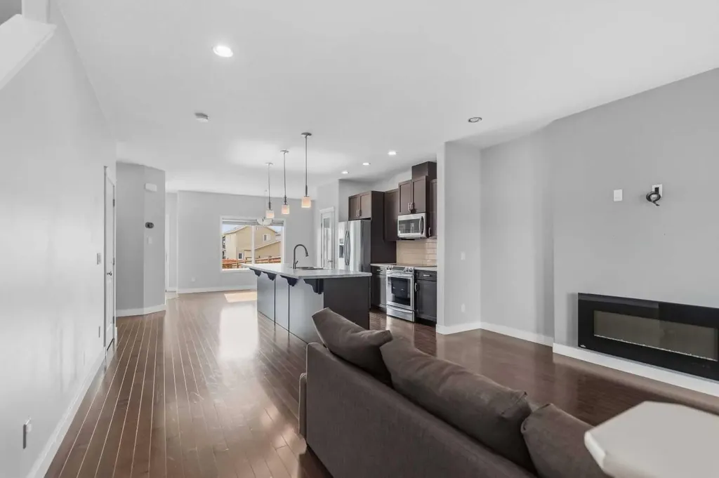 445 Heritage Drive Fort Mcmurray AB T9L 1S4