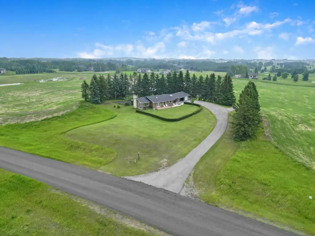 338076 Meridian Street Rural Foothills County AB T1S7B3