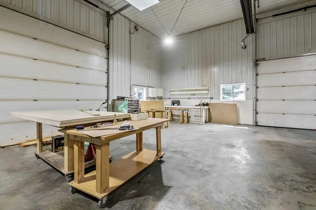 338076 Meridian Street Rural Foothills County AB T1S7B3