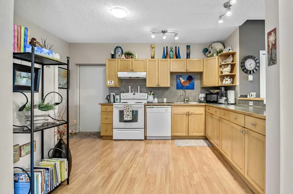 338076 Meridian Street Rural Foothills County AB T1S7B3