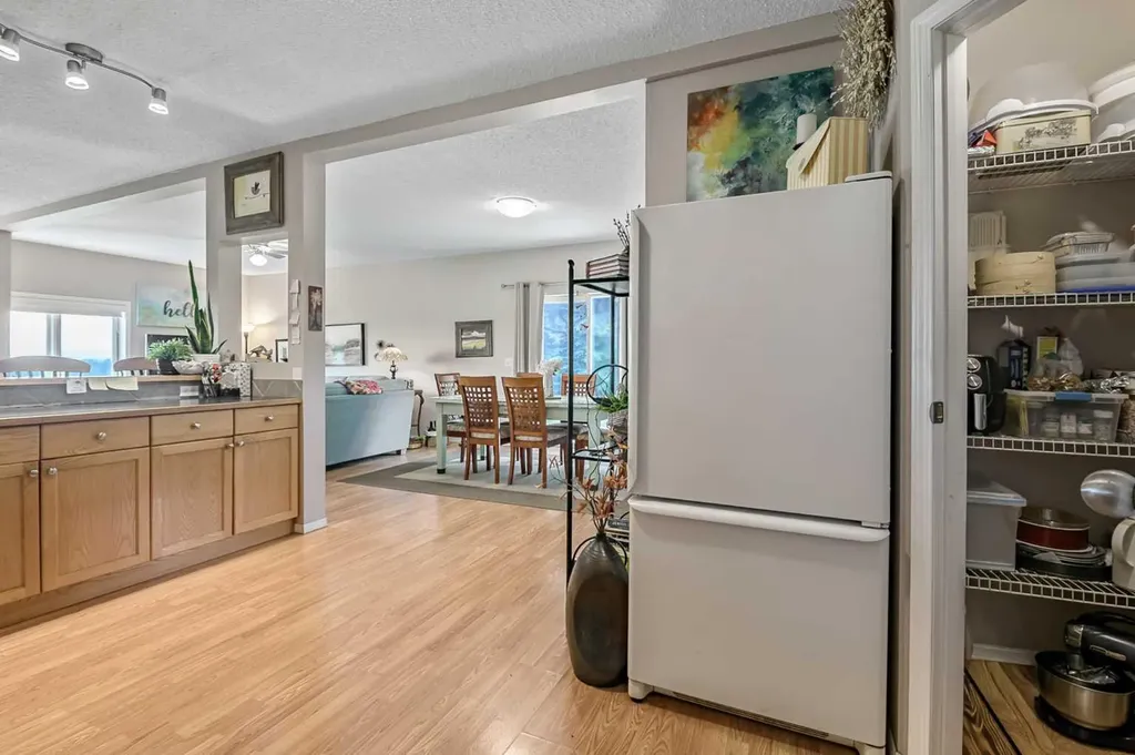 338076 Meridian Street Rural Foothills County AB T1S7B3