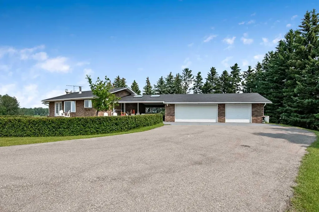 338076 Meridian Street Rural Foothills County AB T1S7B3