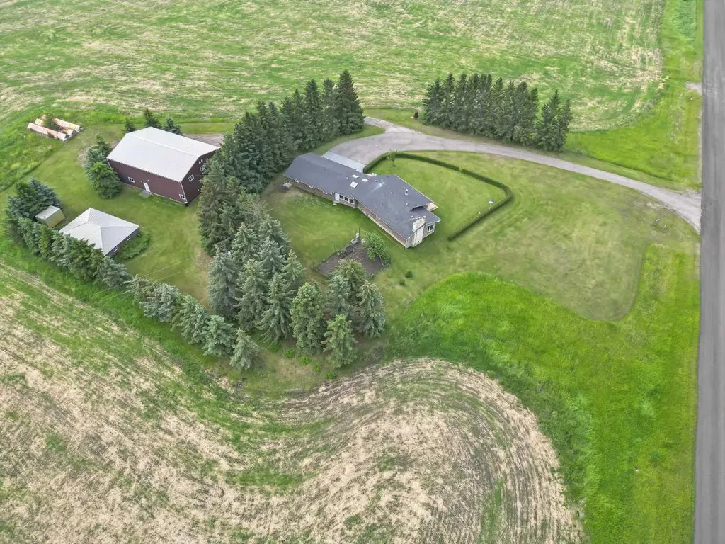 338076 Meridian Street Rural Foothills County AB T1S7B3
