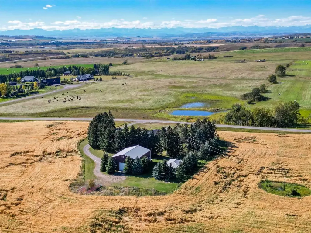 338076 Meridian Street Rural Foothills County AB T1S7B3