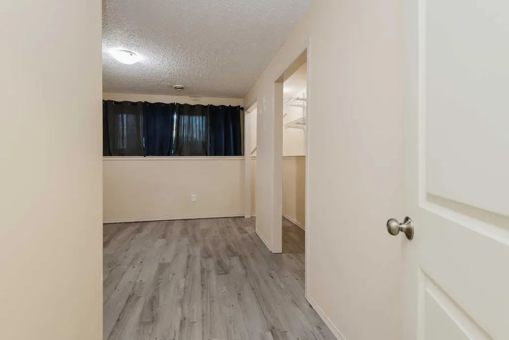 8610- 102a Avenue Grande Prairie AB T8X0B5