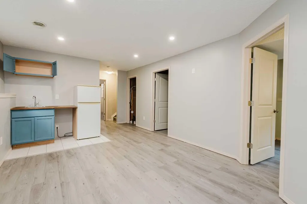 8610- 102a Avenue Grande Prairie AB T8X0B5