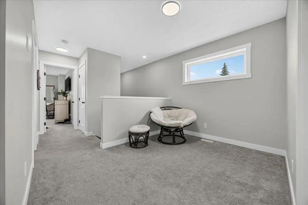 4620 81 Street NW Calgary AB T3B2P6