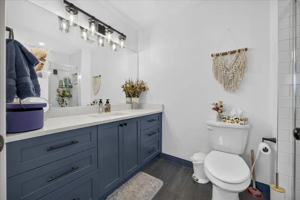 4620 81 Street NW Calgary AB T3B2P6