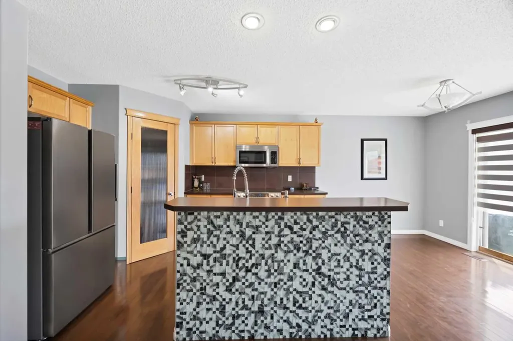 283 Taralake Landing NE Calgary AB T3J0E9