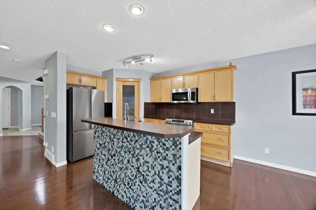 283 Taralake Landing NE Calgary AB T3J0E9