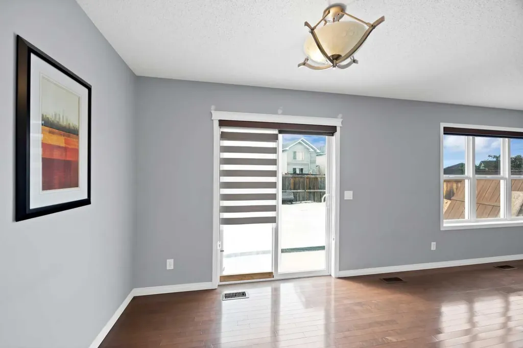 283 Taralake Landing NE Calgary AB T3J0E9