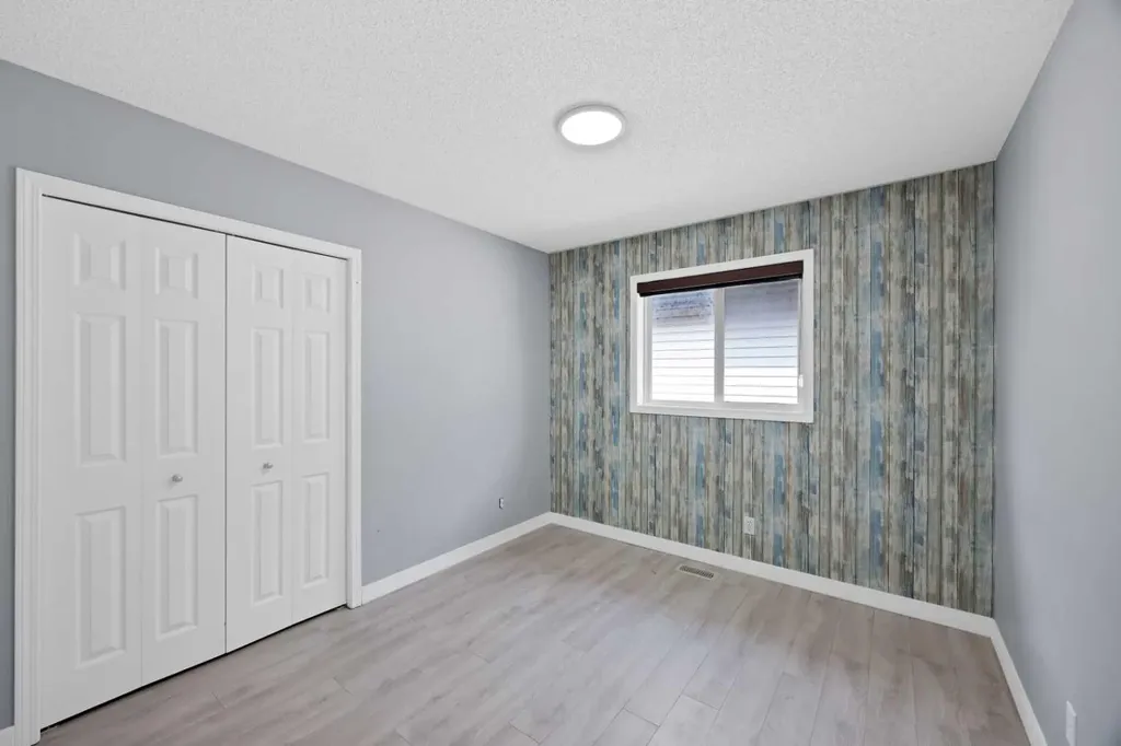 283 Taralake Landing NE Calgary AB T3J0E9