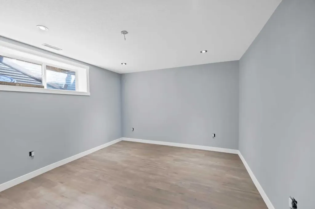 283 Taralake Landing NE Calgary AB T3J0E9