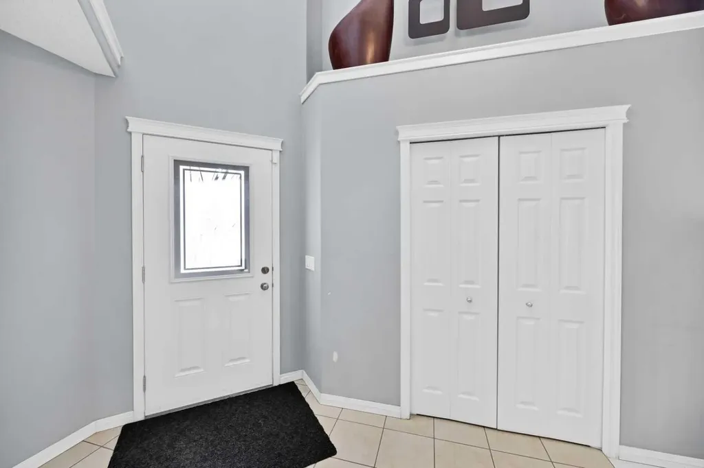 283 Taralake Landing NE Calgary AB T3J0E9