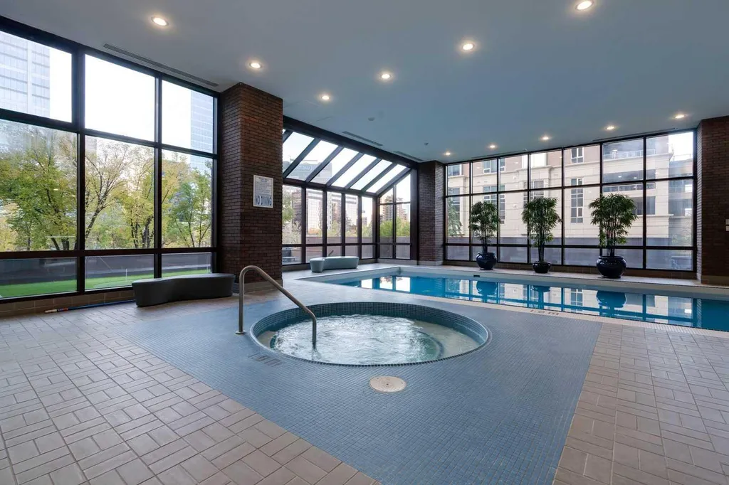 500 Eau Claire Avenue SW Calgary AB T2P 3R8