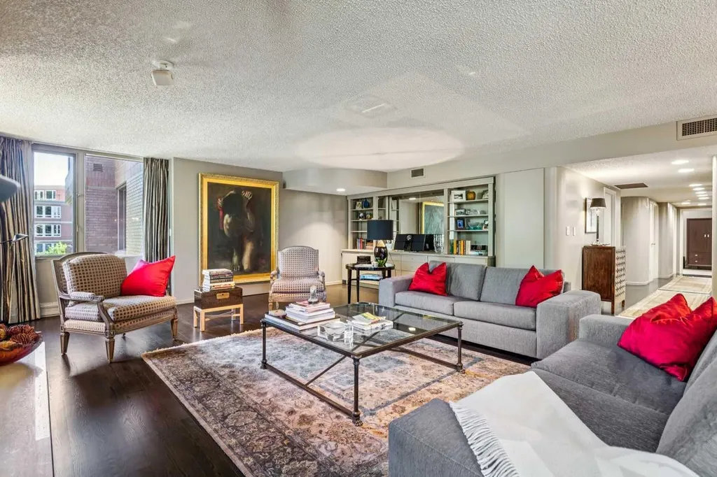 500 Eau Claire Avenue SW Calgary AB T2P 3R8