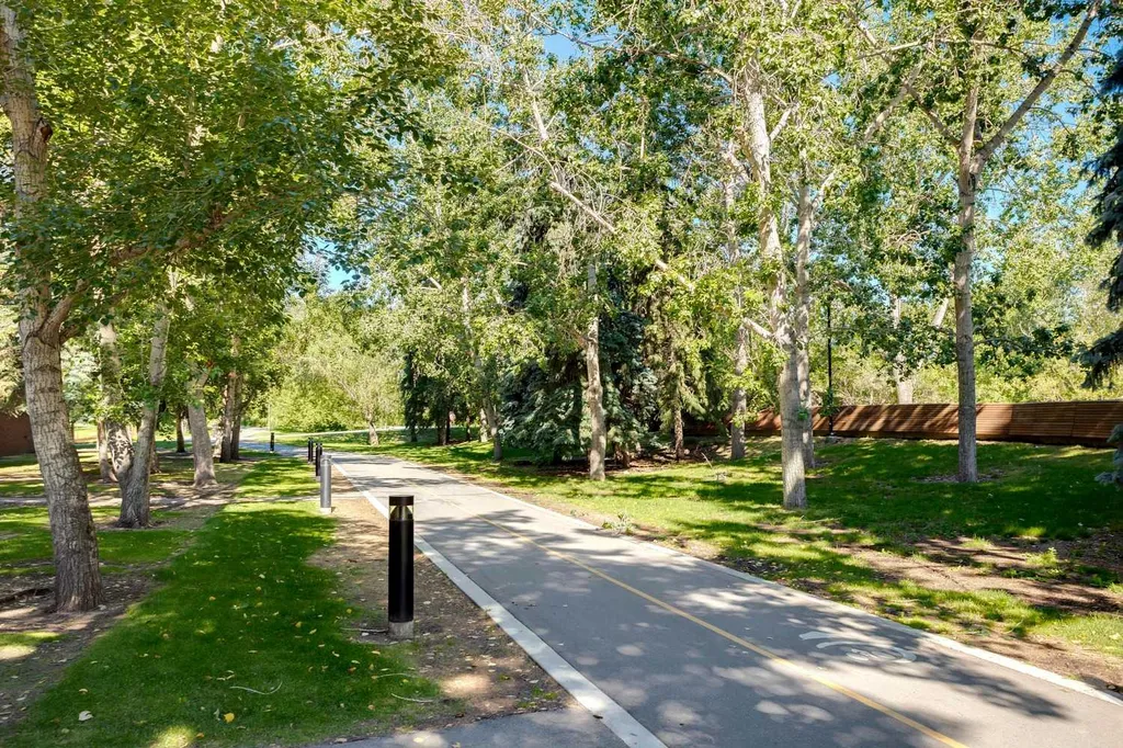 500 Eau Claire Avenue SW Calgary AB T2P 3R8