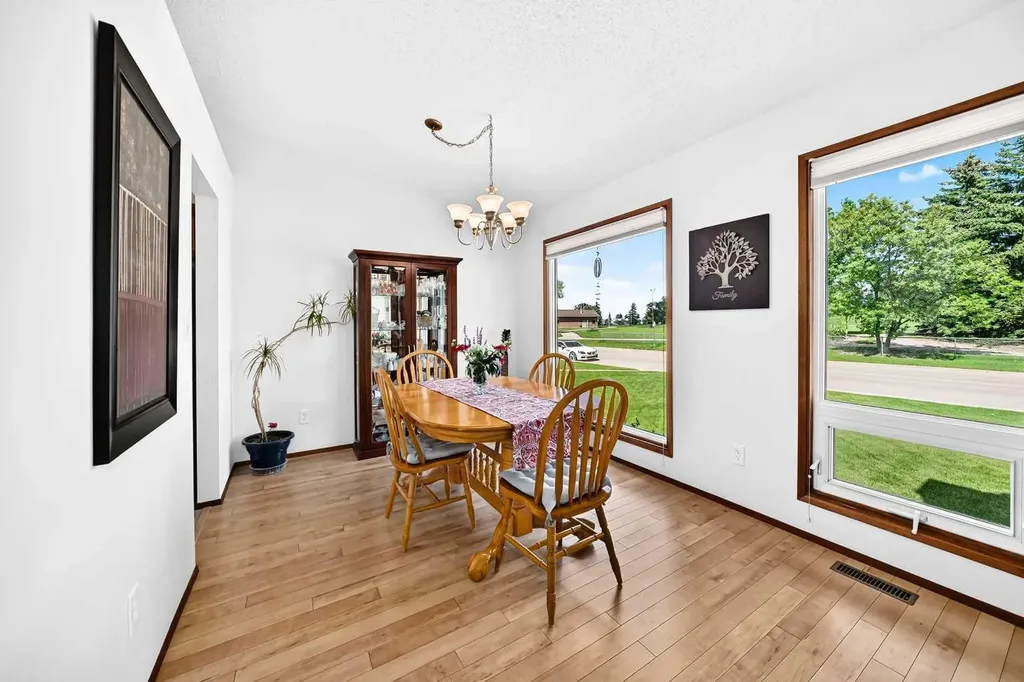 64 Cornett Drive Red Deer AB T4P 2G7