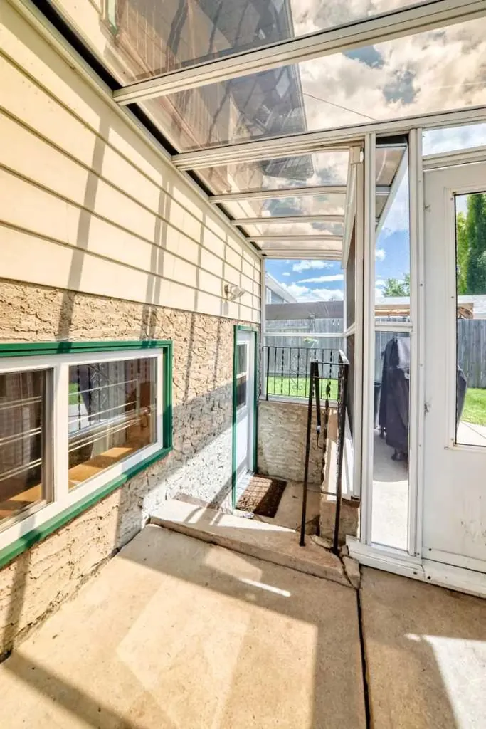 64 Cornett Drive Red Deer AB T4P 2G7