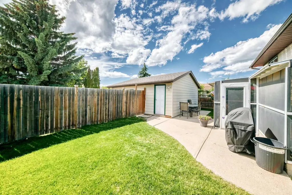 64 Cornett Drive Red Deer AB T4P 2G7