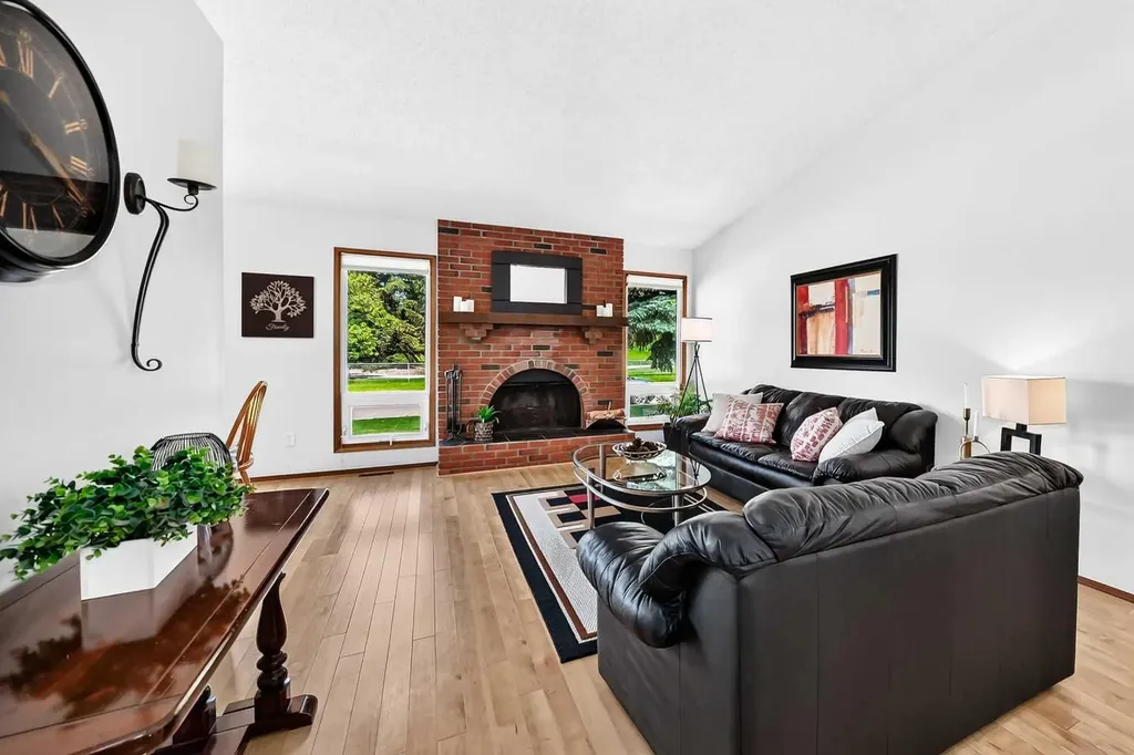 64 Cornett Drive Red Deer AB T4P 2G7