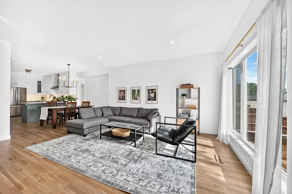 1416 43 Street SW Calgary AB T3C 2A2