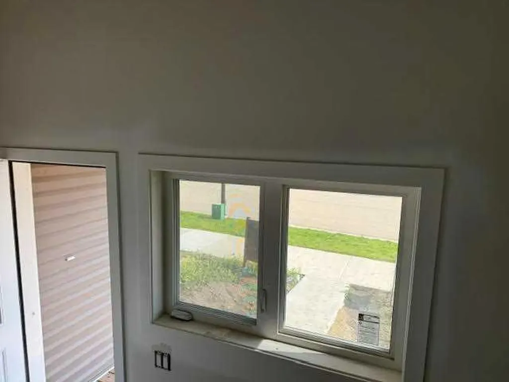 10 Memorial Parkway Rural Red Deer County AB T4E3B7