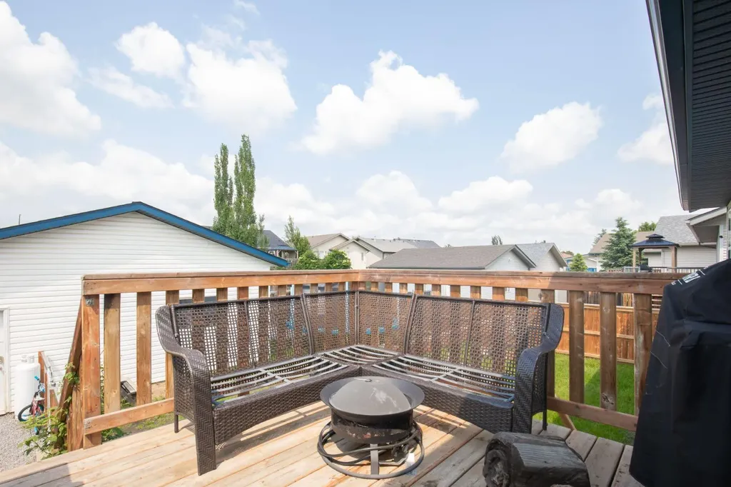 32 Kendrew Drive Red Deer AB T4P 3V2