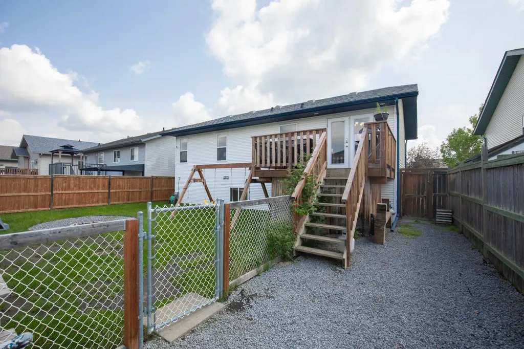 32 Kendrew Drive Red Deer AB T4P 3V2