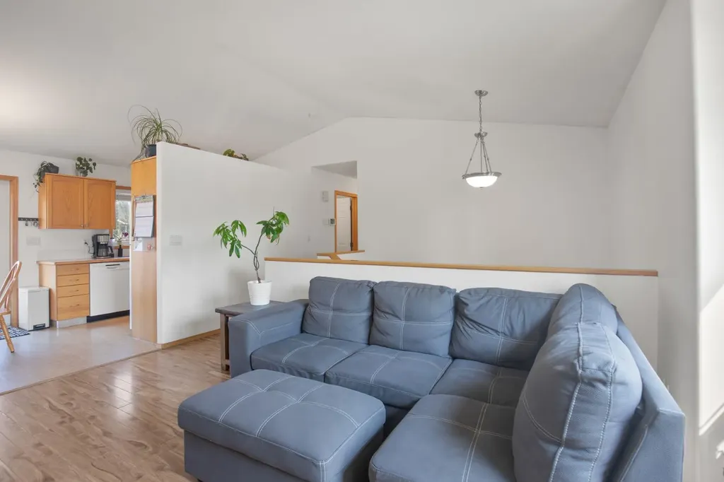 32 Kendrew Drive Red Deer AB T4P 3V2
