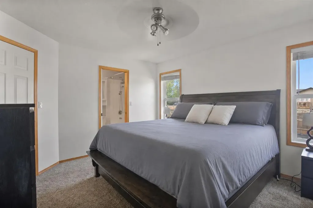 32 Kendrew Drive Red Deer AB T4P 3V2