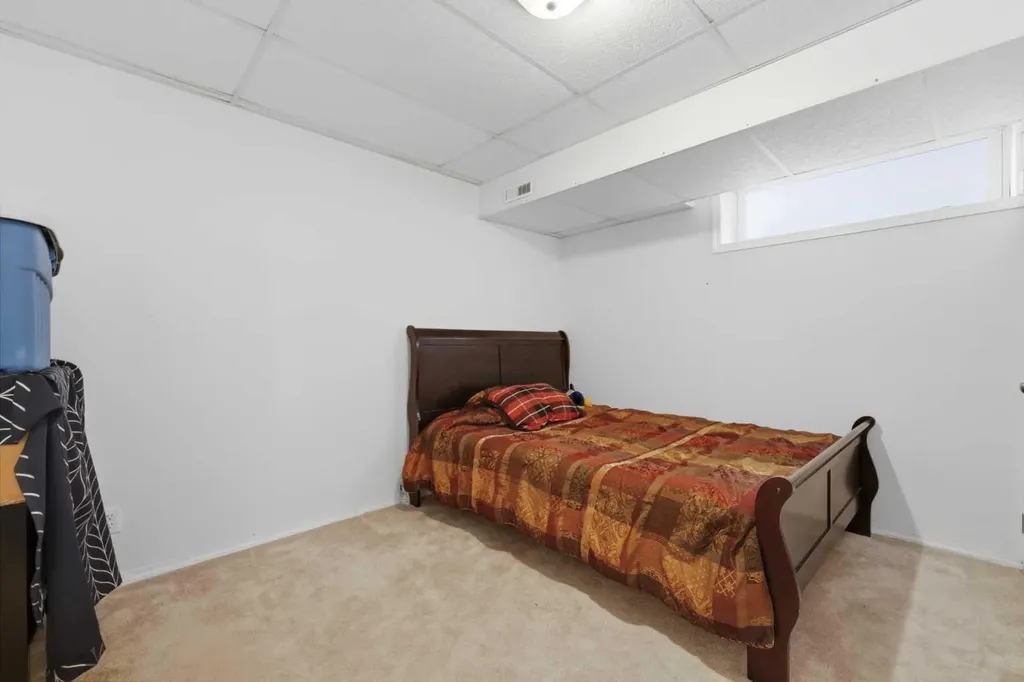 269 Tarington Close NE Calgary AB T3J3Z2